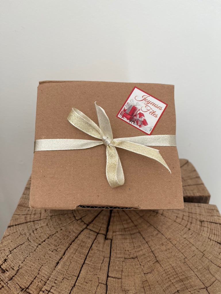 🎁 Box Cadeau Maman - 3 Paires de Chaussettes ✨