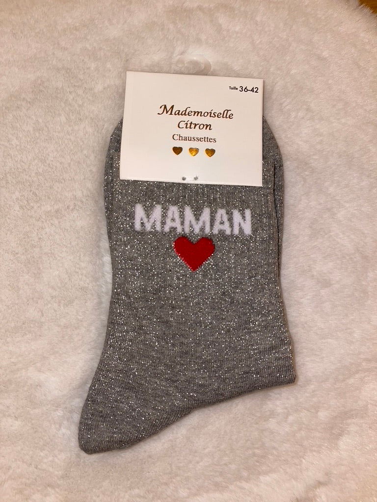 🩶 Chaussettes à Paillettes "Maman" Grises avec Cœur Brodé 💖