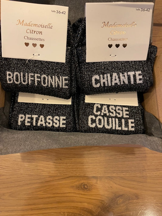 🎁 Box Cadeau - 4 Paires de Chaussettes Noires à Messages ✨