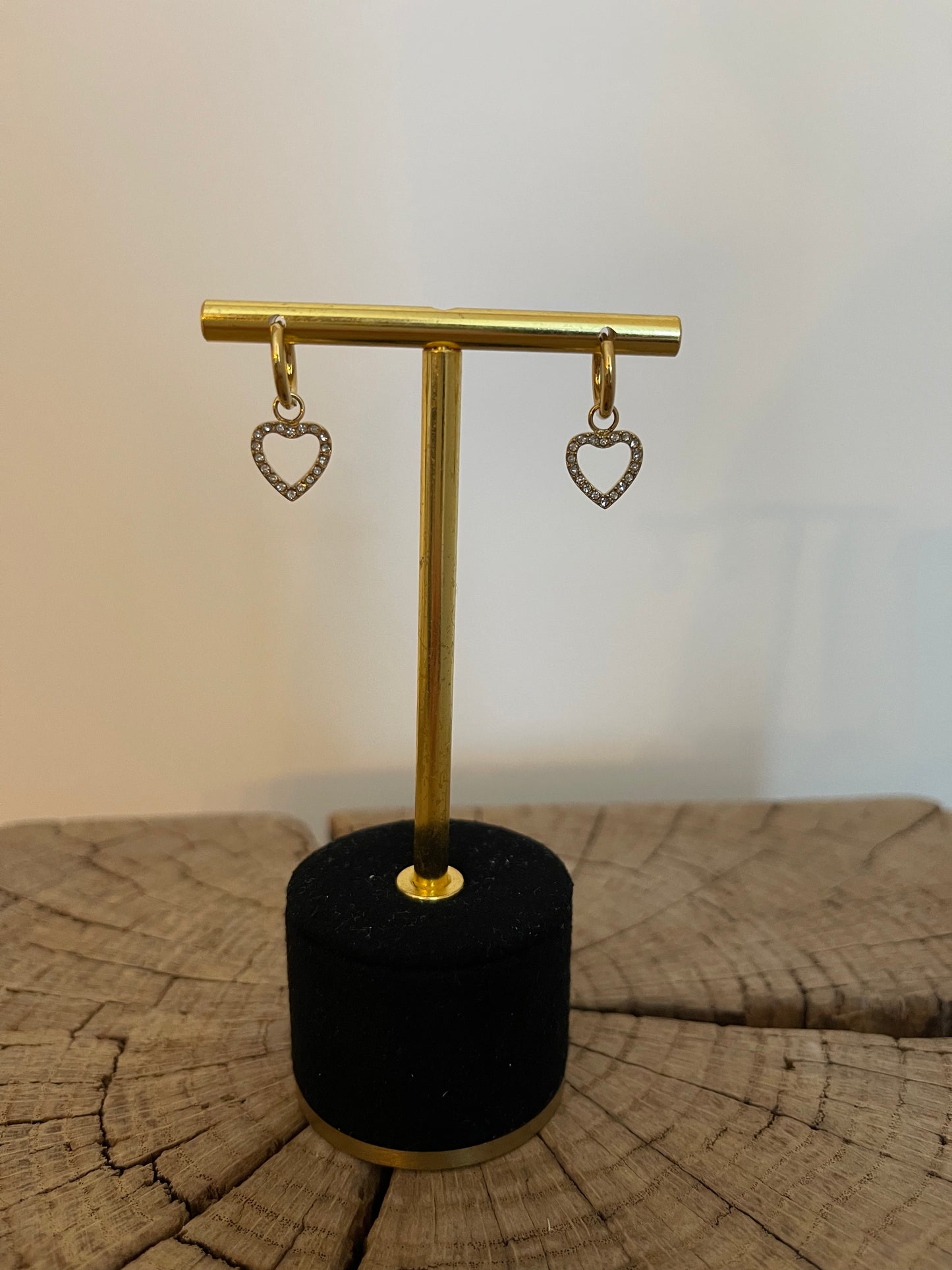 Boucles d'oreilles creoles avec pendentif coeur brillant