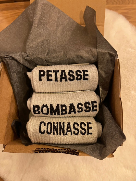 🎁 Box Cadeau - 3 Paires de Chaussettes Blanches à Messages ✨